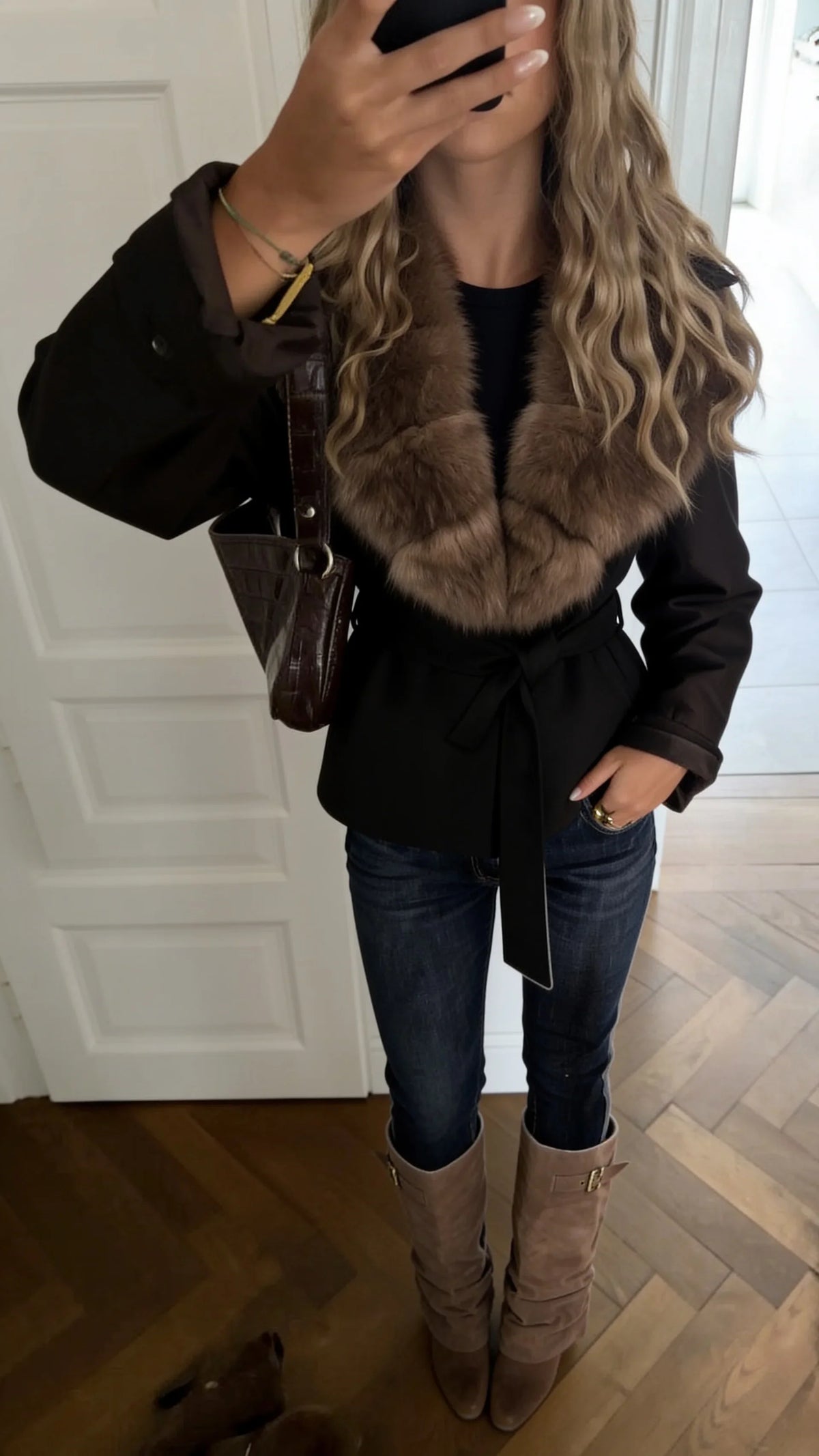 "Sienna" Fur Collar Jacket – Black