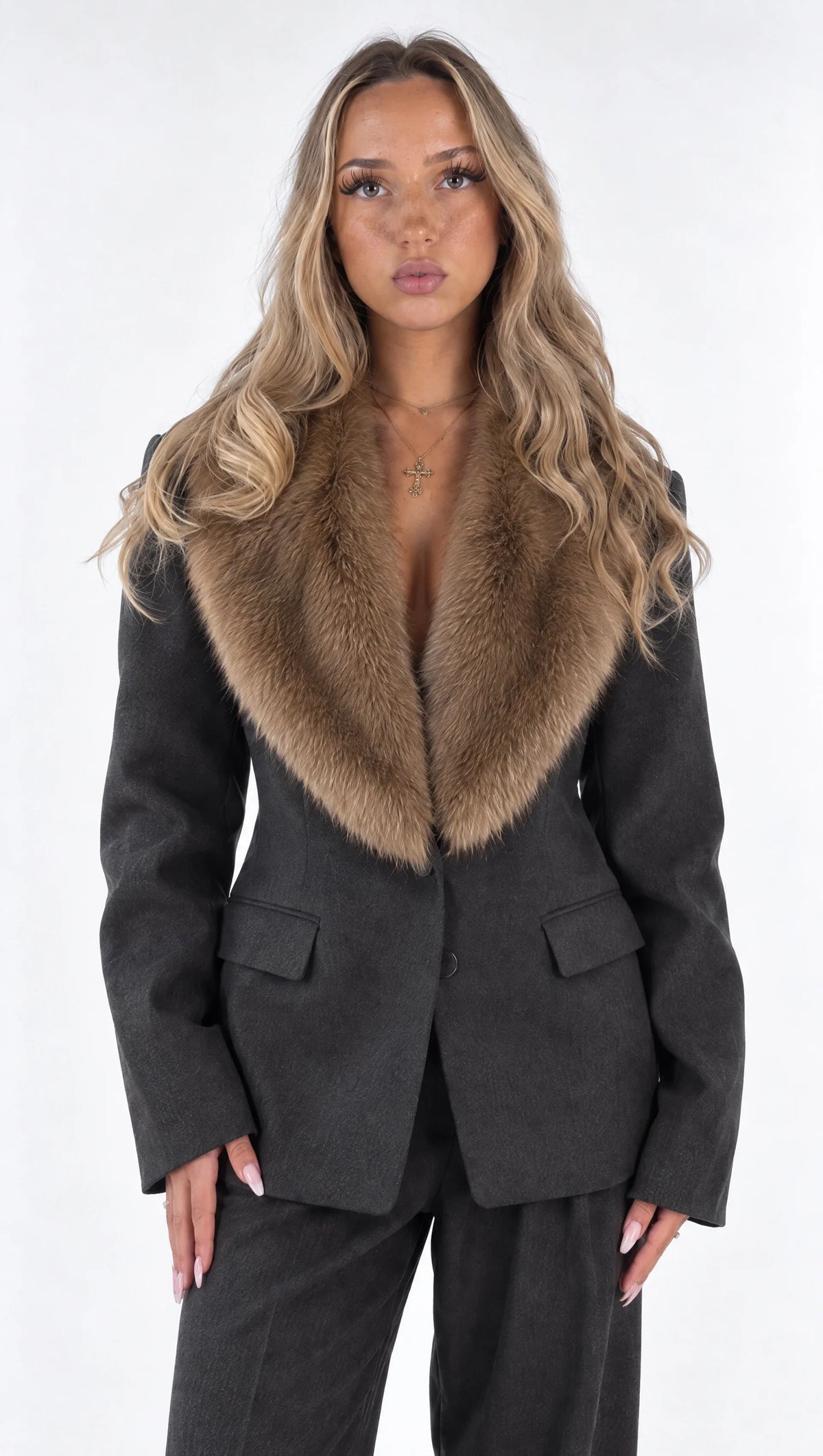 "Vera" Blazer Suit with Fur Collar