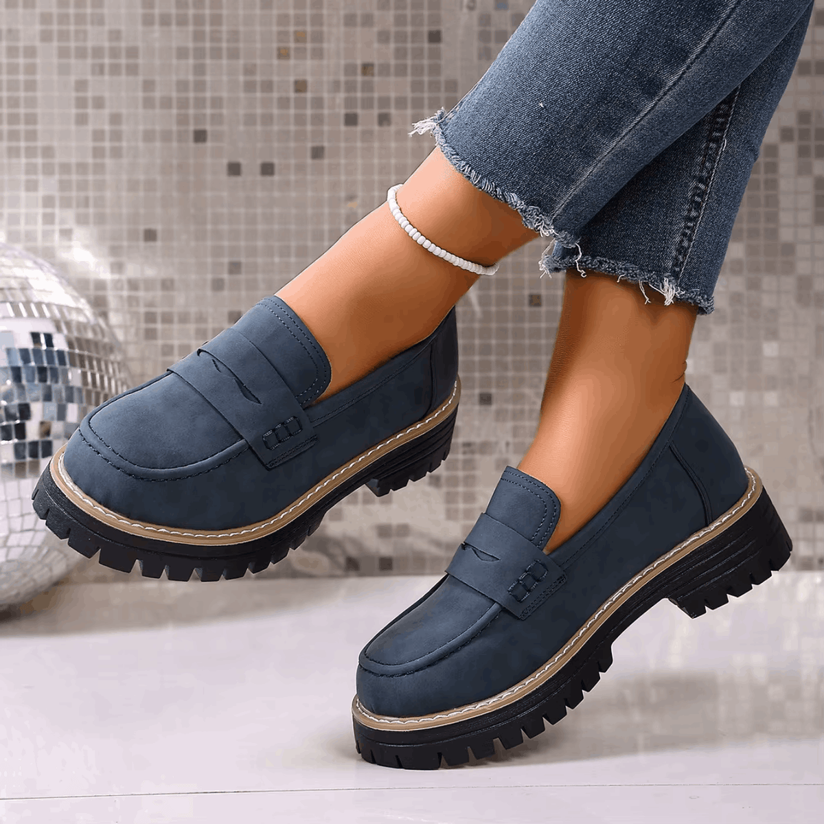 Elsa - Mocassins à Semelle Crantée Effet Daim