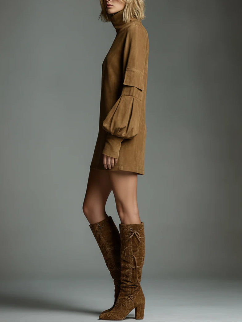 Bibiane | Oversized suède minijurk met hoge hals